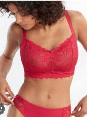 Bare The Show Off Lace Cami Bra 34D Womens Never Worn Red